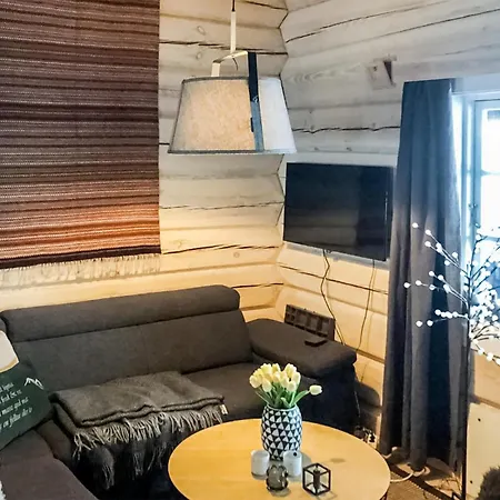 2 Bedroom Awesome In Edland * Vågsli
